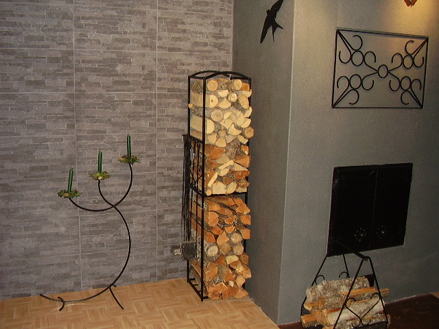 Metallinen halkoteline