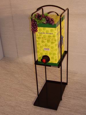 Metallinen viiniastiateline